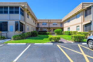 633 Brittany N in Delray Beach, FL - Building Photo