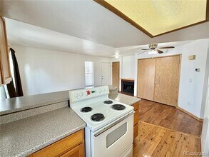 17090 E Ford Dr in Aurora, CO - Building Photo - Building Photo