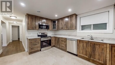 19 Galaxy Crescent in St John's, NL - Building Photo - Building Photo