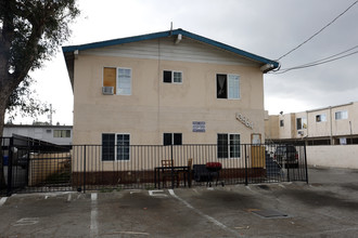 13564 Cantlay St in Van Nuys, CA - Building Photo - Building Photo