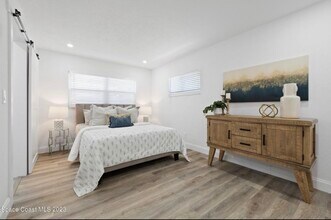 415 North Shore Dr in Cocoa Beach, FL - Foto de edificio - Building Photo