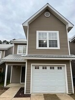 140 Coral Ln in Dothan, AL - Building Photo