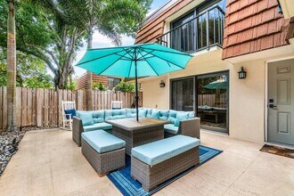 2428 24th Ct in Jupiter, FL - Building Photo - Building Photo