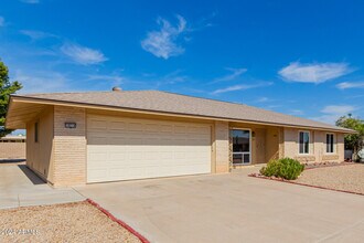 10214 W Burns Dr in Sun City, AZ - Building Photo - Building Photo