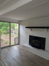 1002 Hemlock Dr in Shelby, NC - Foto de edificio - Building Photo