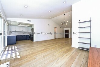 23504 Grand Rim Ct in Diamond Bar, CA - Building Photo - Building Photo