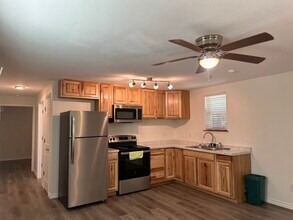 48 Vigilante Rd in Pointblank, TX - Building Photo - Building Photo