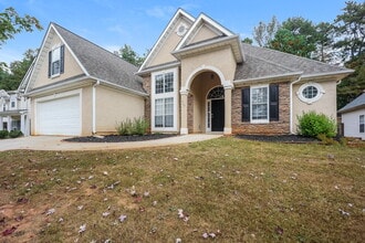 309 Westhill Dr in Newnan, GA - Building Photo - Building Photo