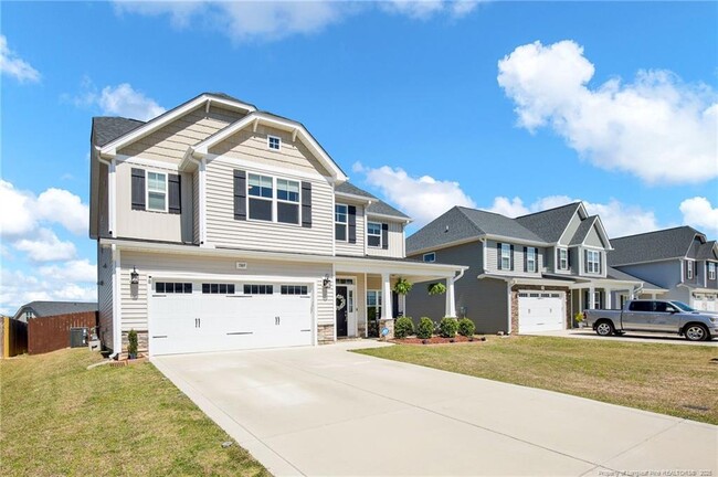 5369 Debut Ave in Hope Mills, NC - Building Photo - Building Photo