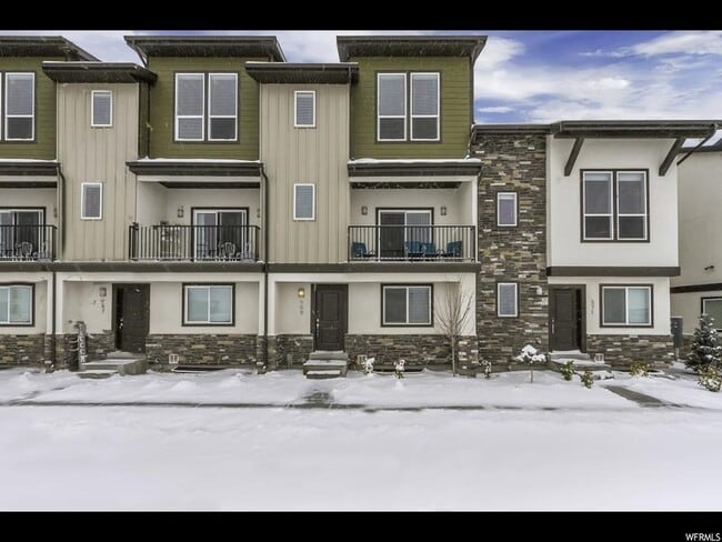 property at 569 Lewski Ln