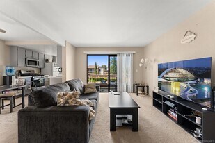 11174 Kelowna Rd, Unit 28 in San Diego, CA - Building Photo