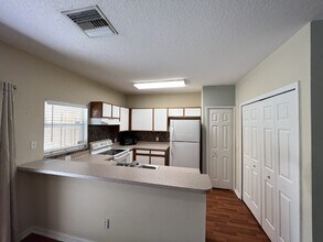 1245 Beckenham Way in Wesley Chapel, FL - Building Photo - Building Photo