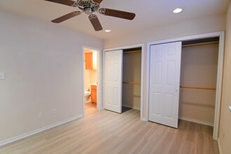 Commerce Garden Apartments in Commerce, TX - Building Photo - Building Photo