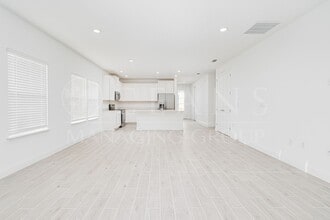 4121 Acoma Dr in Ormond Beach, FL - Building Photo - Building Photo