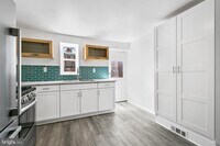 1109 Sterrett St photo'