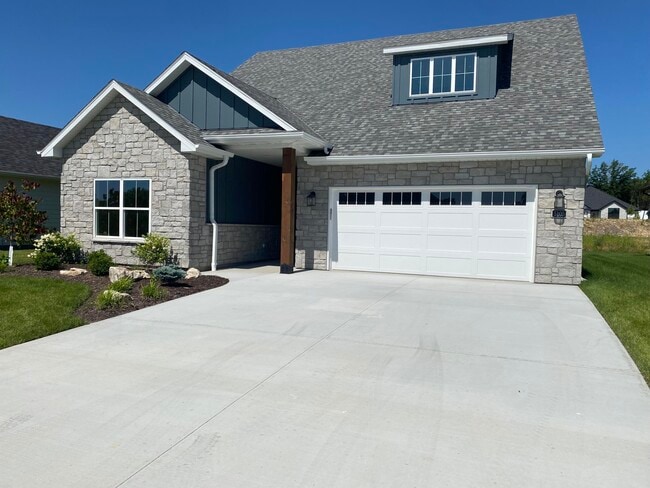 property at 5105 Modesto Dr