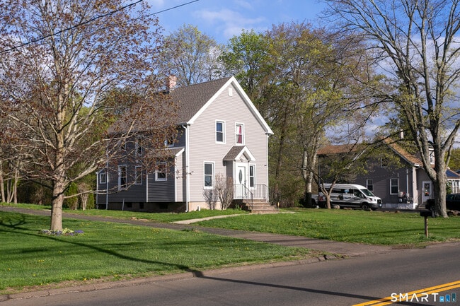 101 Laurel St in East Haven, CT - Building Photo - Building Photo