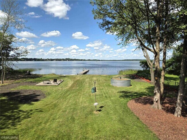 3311 Interlachen Dr NE in Ham Lake, MN - Building Photo - Building Photo