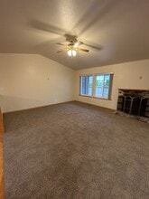 4163 Cedar St in Eureka, CA - Building Photo - Building Photo