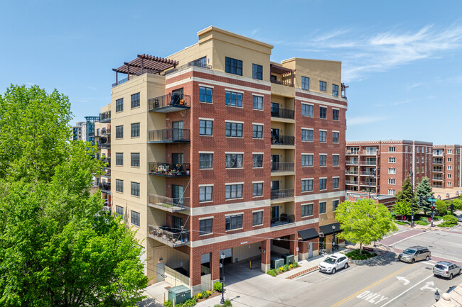 The Metropolitan Condos in Skokie, IL - Building Photo - Building Photo