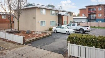 6229 N Regal St, Unit B