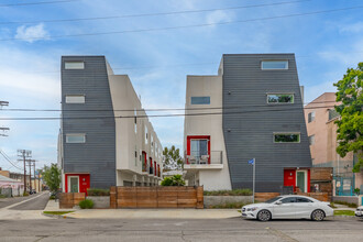 Morrison 14 in North Hollywood, CA - Building Photo - Building Photo