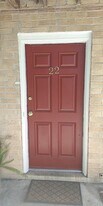2670 W Pensacola St, Unit 22