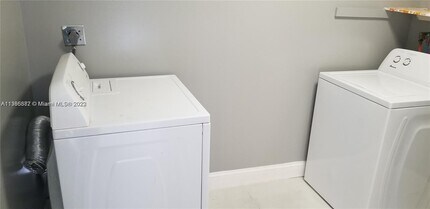 3580 NW 110th Ln-Unit -N in Coral Springs, FL - Building Photo - Building Photo