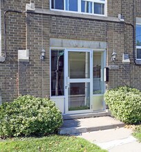 1430 King St E in Hamilton, ON - Building Photo - Building Photo