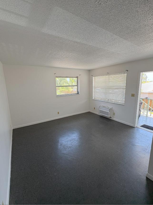 1406 Barton Rd in Lake Worth Beach, FL - Building Photo - Building Photo