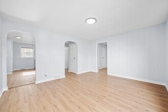 420 Prospect Blvd in Elgin, IL - Building Photo - Building Photo
