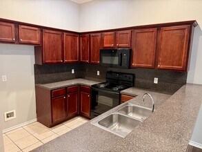 13865 County Road 194 in Tyler, TX - Building Photo - Building Photo