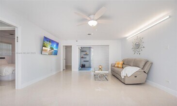 800 N 46th Ave in Hollywood, FL - Building Photo - Building Photo