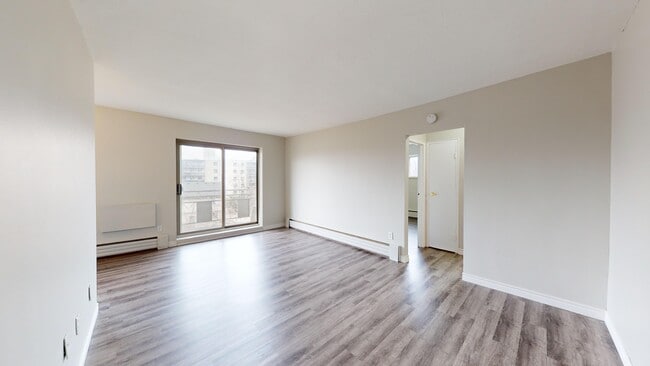 Stylewood Court in Burlington, ON - Building Photo - Building Photo