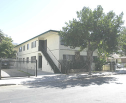 1629 W 11th Pl Apartments