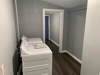 119 E 27th St photo'