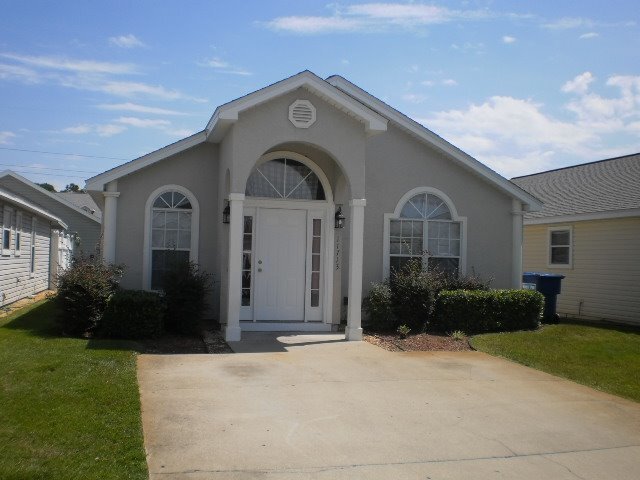 11713 Cabana Ct in Panama City Beach, FL - Foto de edificio