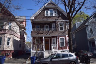 21 Chandler St, Unit 2 in Somerville, MA - Building Photo