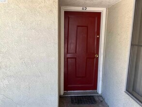 1651 Detroit Ave in Concord, CA - Building Photo - Building Photo