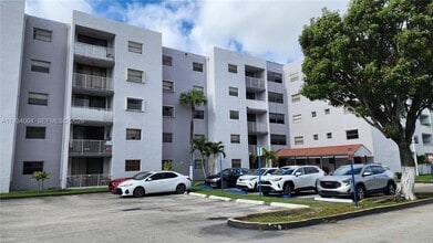 8185 NW 7th St in Miami, FL - Building Photo - Building Photo