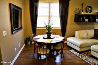 5713 S 21st Pl in Phoenix, AZ - Building Photo - Building Photo