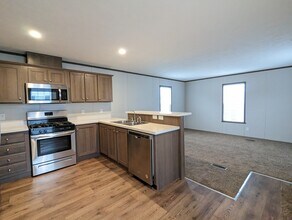 394 Nevada in Belleville, MI - Building Photo - Building Photo