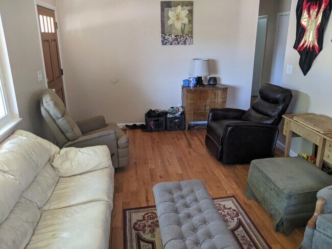 7845 2nd St in Wellington, CO - Foto de edificio - Building Photo