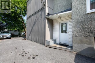 210-210 Cantin St in Ottawa, ON - Building Photo - Building Photo