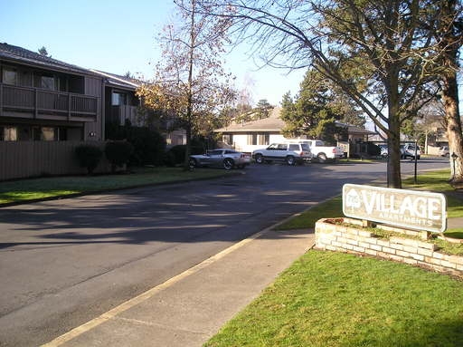 The Village in Medford, OR - Building Photo