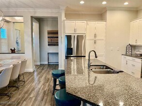 6907 Cay Ct in Naples, FL - Building Photo - Building Photo