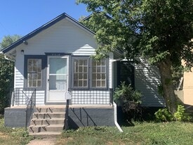 2316 Maxwell Ave in Cheyenne, WY - Building Photo