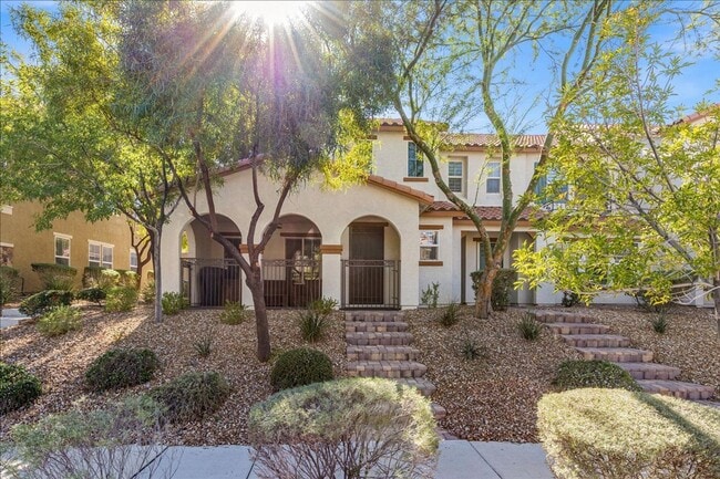 3041 Camino Sereno Ave in Henderson, NV - Building Photo - Building Photo