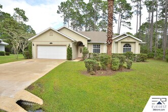 34 Utrillo Pl in Palm Coast, FL - Building Photo - Building Photo