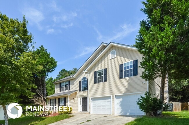 3895 Tolliver Hills Dr in Ellenwood, GA - Building Photo - Building Photo